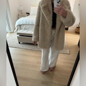 Banana Republic faux fur coat SZ small